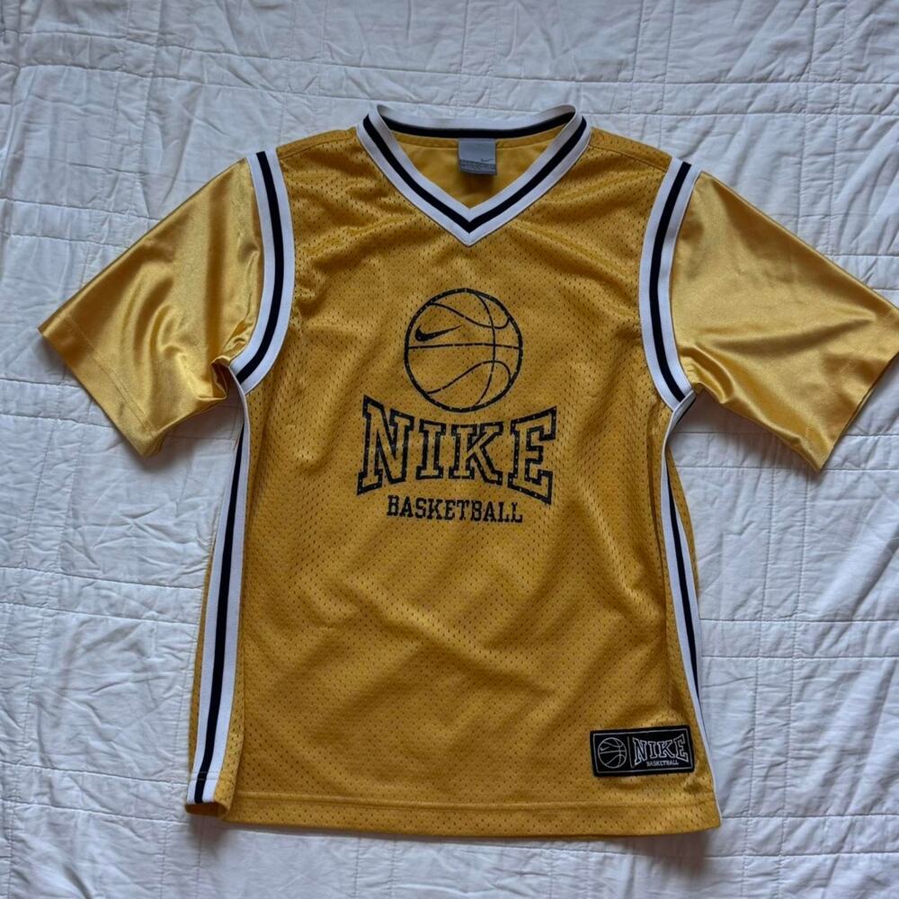 Y2k nike yellow jersey youth med 10-12 basketball 2000s sporty casual streetwear